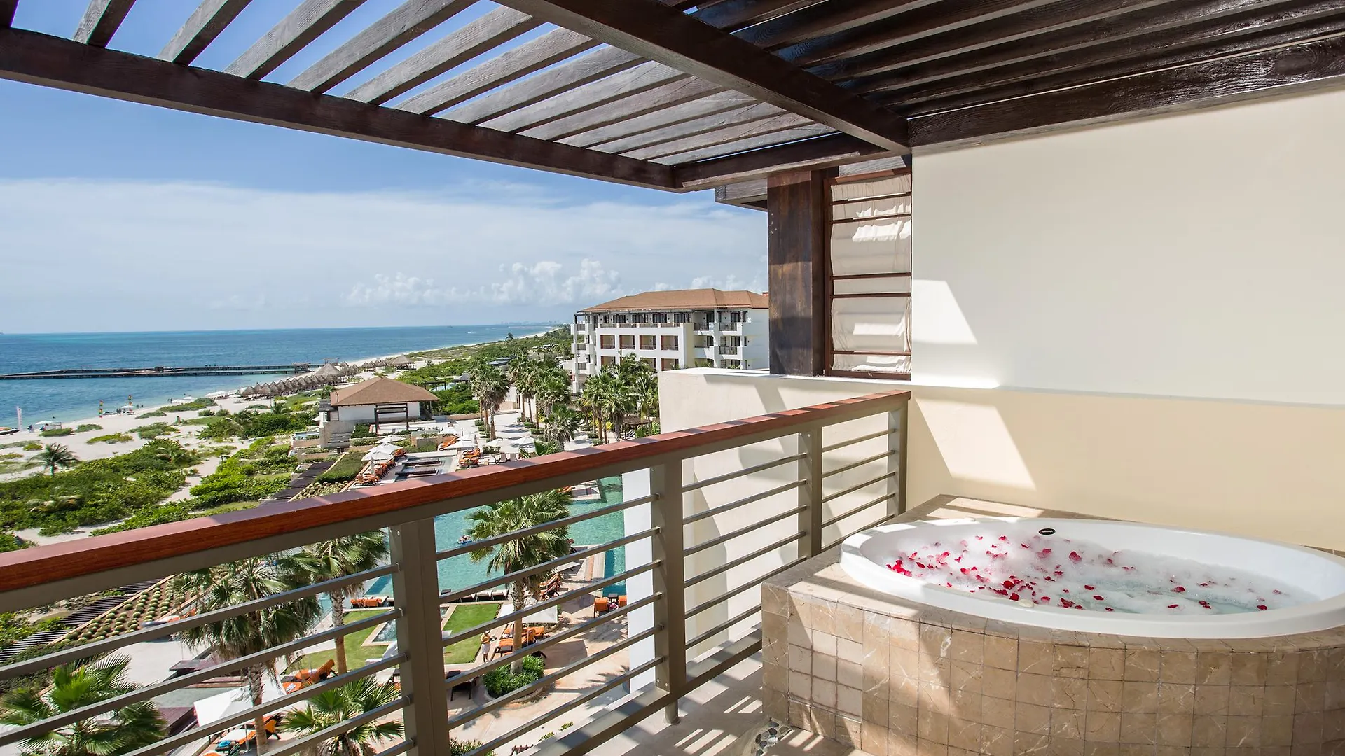 Secrets Playa Mujeres Golf & Spa Resort (Adults Only) 칸쿤