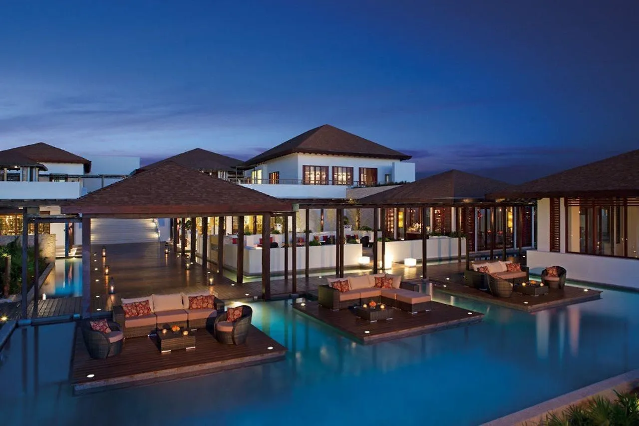 Secrets Playa Mujeres Golf & Spa Resort (Adults Only) 칸쿤