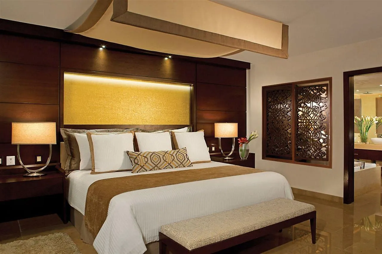 *****  Secrets Playa Mujeres Golf & Spa Resort (Adults Only) Канкун Мексика